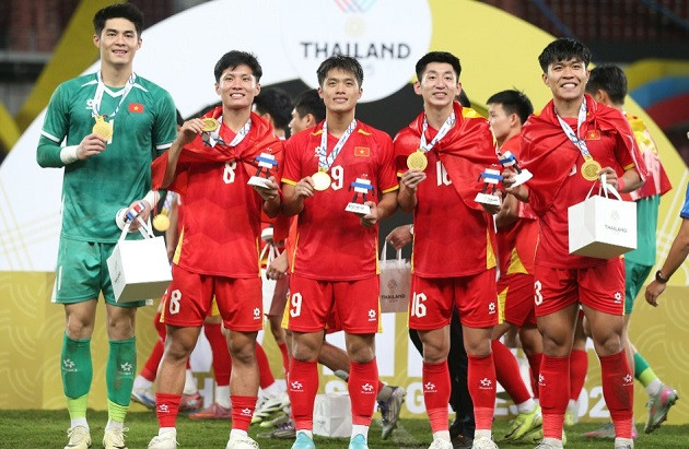 AFC xem xét kỷ luật trọng tài, U23 Việt Nam hướng đến châu Á