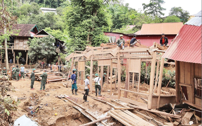 Thủ tướng yêu cầu tập trung khắc phục cơ sở hạ tầng, khôi phục sản xuất, kinh doanh sau bão lũ tại khu vực Trung Bộ