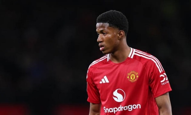 Chido Obi: Bài học kiên nhẫn từ HLV Amorim tại Man United