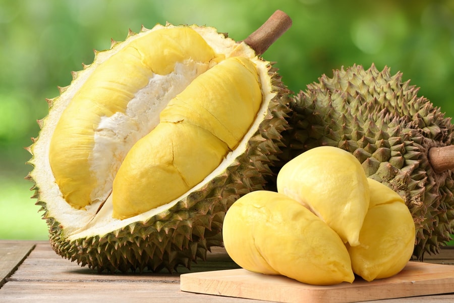 Giá sầu riêng 27/12: Sầu riêng Thái chạm mốc 92.000 đồng/kg