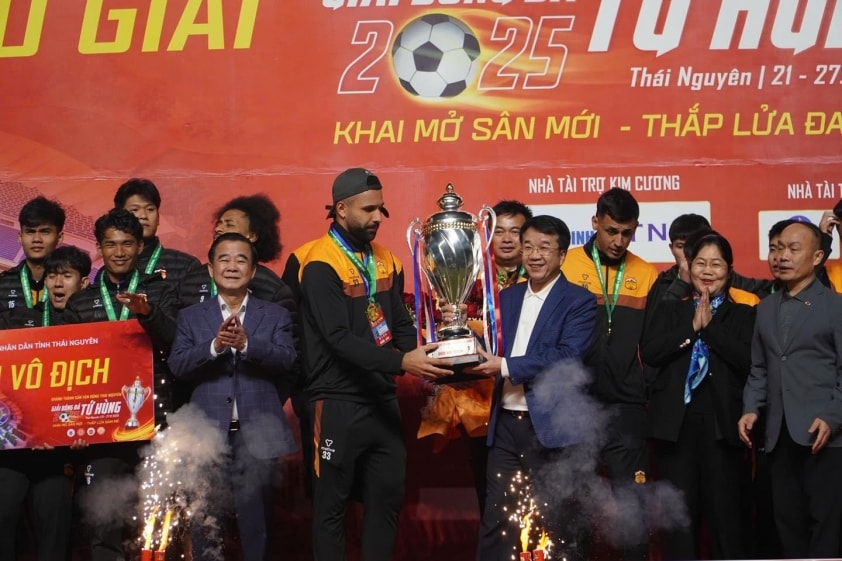 HAGL vô địch Giải Tứ hùng Thái Nguyên sau trận derby kịch tính