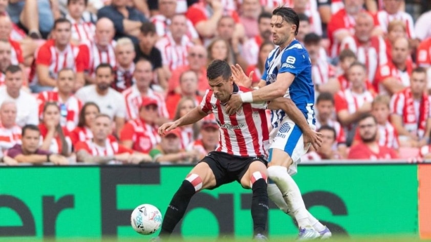 Trung vệ tuyển Malaysia vướng án phạt FIFA khiến Deportivo Alaves khủng hoảng