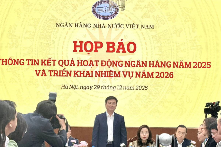 Ngành ngân hàng 2025: Tín dụng tăng 17,87%, bứt phá số hóa