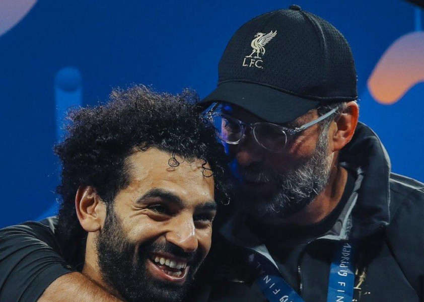 Liverpool quyết giữ Salah trong tháng 1 giữa mâu thuẫn với Arne Slot