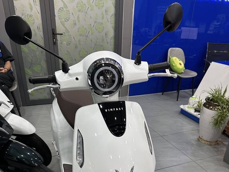 VinFast Evo200: Xe máy điện 203 km/lần sạc giảm còn 19 triệu