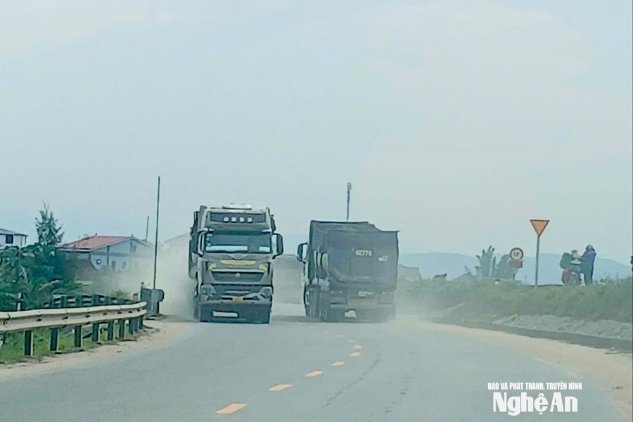 Sở Xây dựng yêu cầu xử lý hư hỏng, bảo đảm an toàn đê Tả Lam