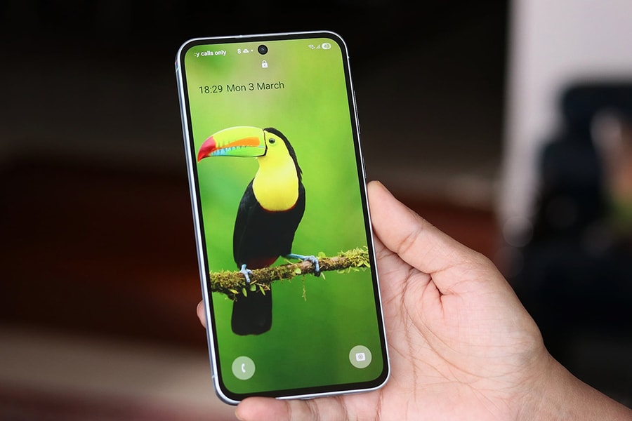 Samsung Galaxy A57 có thể dùng màn hình OLED từ TCL