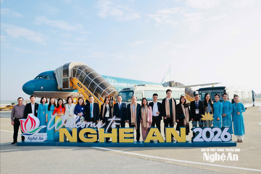 Đón chuyến bay đầu tiên năm 2026 tại Cảng hàng không Quốc tế Vinh