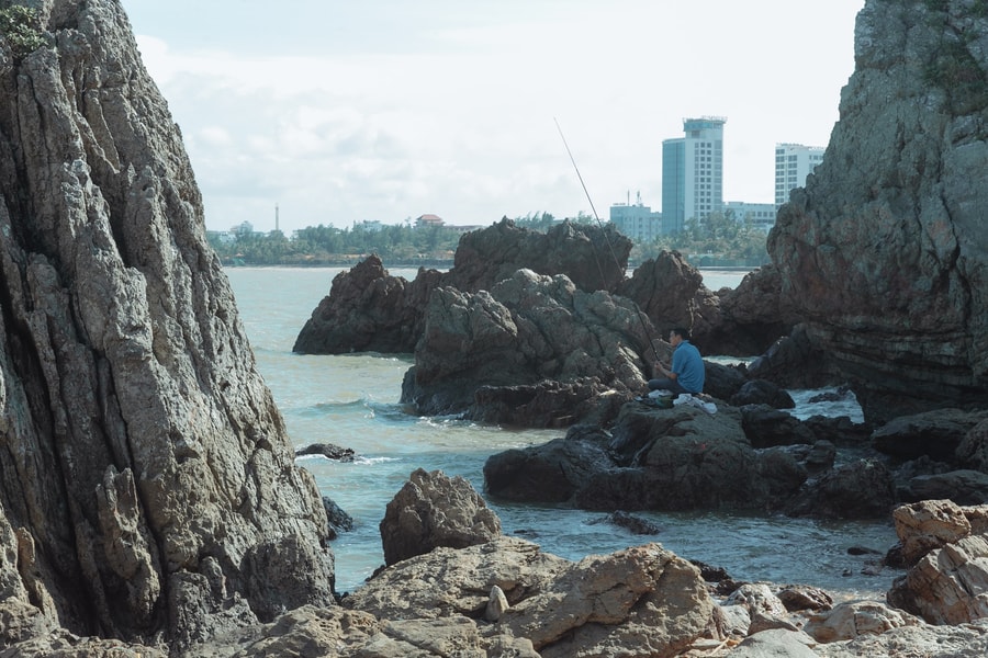 Thời tiết Nghệ An ngày 4/1: Mưa vài nơi, nhiệt độ thấp nhất dưới 13 độ C