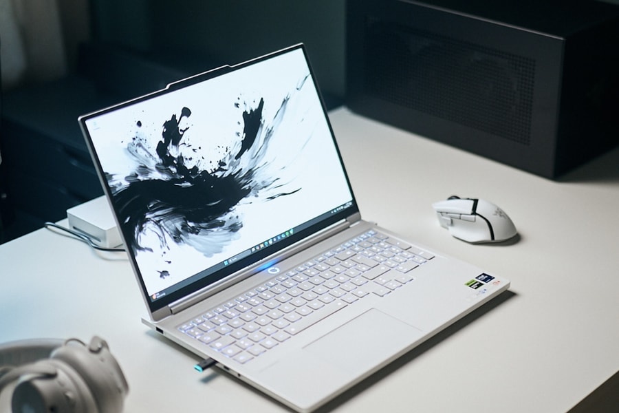 Lenovo Legion 7i giảm giá 570 USD: Laptop gaming RTX 5060 và màn hình OLED 2.5K ấn tượng