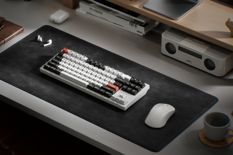 Keychron ra mắt bàn phím Q Ultra và V Ultra với pin 660 giờ cùng firmware ZMK mới