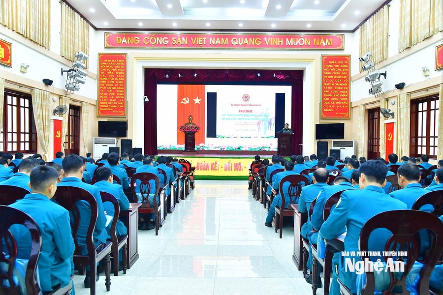 Bộ Chỉ huy Quân sự tỉnh khai mạc tập huấn cán bộ dân quân tự vệ năm 2026