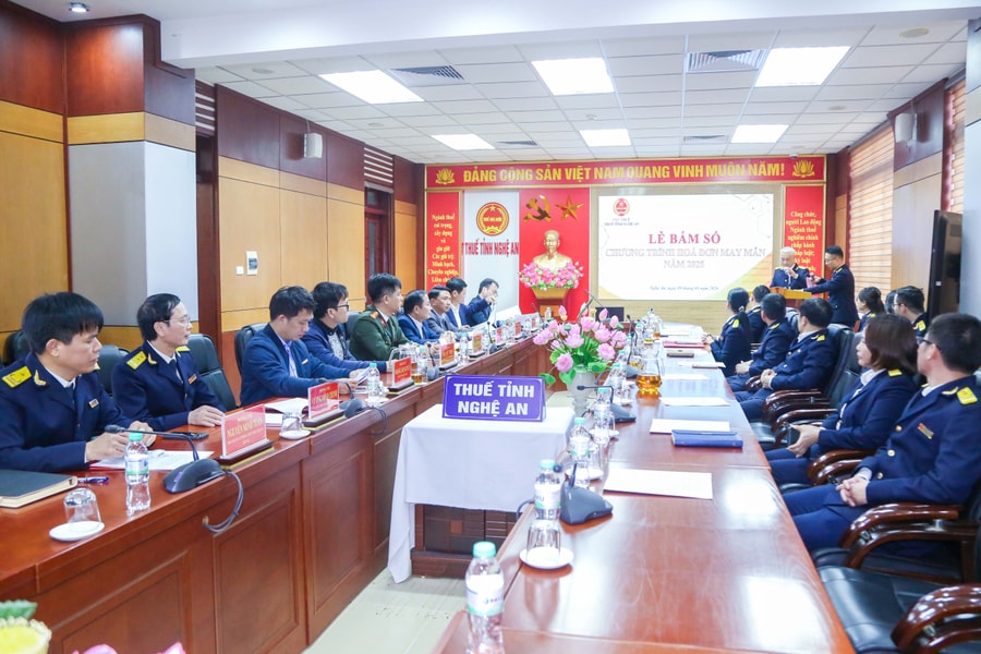 Thuế tỉnh Nghệ An công bố các khách hàng trúng chương trình “Hóa đơn may mắn” năm 2025