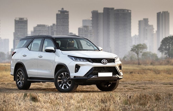 Giá xe Toyota Fortuner 2025 lăn bánh mới nhất tháng 1/2026