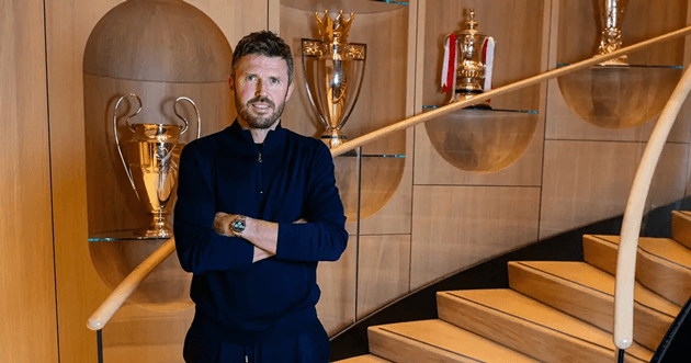 Manchester United chính thức bổ nhiệm Michael Carrick làm HLV trưởng đến năm 2026