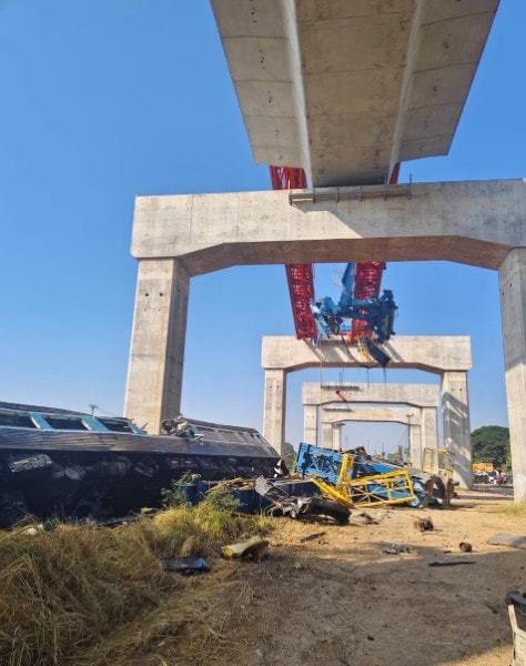 Thái Lan: Cần cẩu đổ sập vào tàu hoả, 22 người thiệt mạng