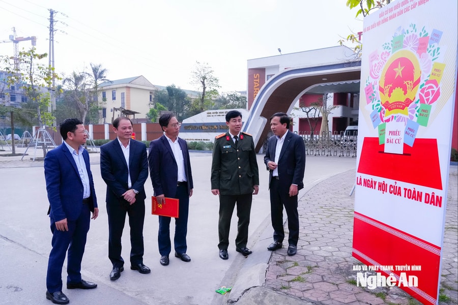 Đoàn kiểm tra số 11 kiểm tra công tác chuẩn bị bầu cử tại các địa phương