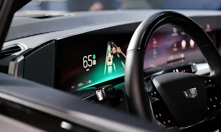 GM Super Cruise thế hệ mới: Công nghệ lái rảnh tay rảnh mắt thách thức Tesla từ năm 2028