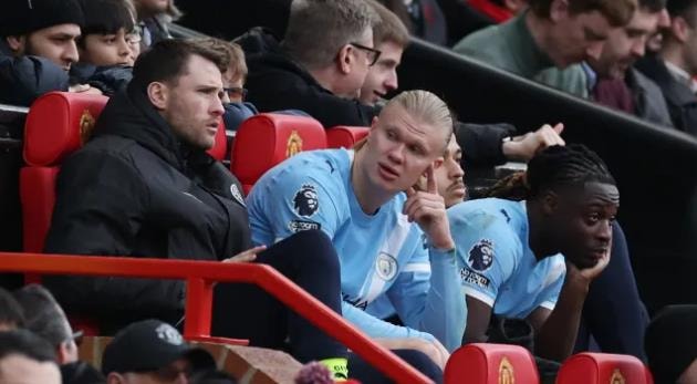 Manchester City khủng hoảng: Khi Erling Haaland 'hết pin' và hệ thống của Pep Guardiola bị bắt bài