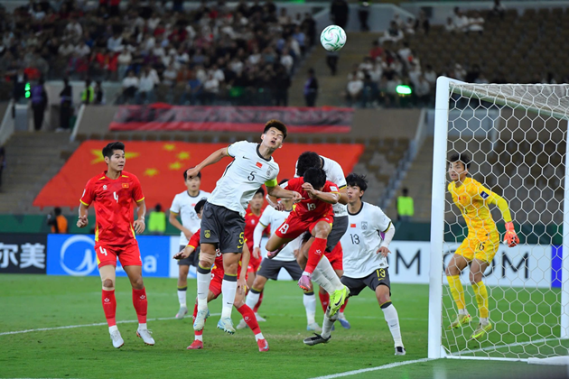 Cựu sao MU Dong Fangzhuo: Chiến thắng U23 Việt Nam là cú tát vào mặt tôi