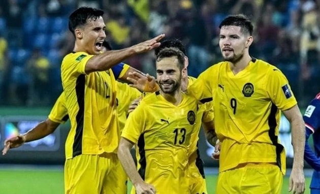 Rodrigo Holgado và dàn sao nhập tịch Malaysia nhận phao cứu sinh từ CAS