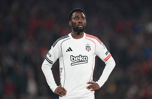 Besiktas chặn đường về Ngoại hạng Anh của Ndidi: MU tìm thấy lời giải từ Michael Carrick