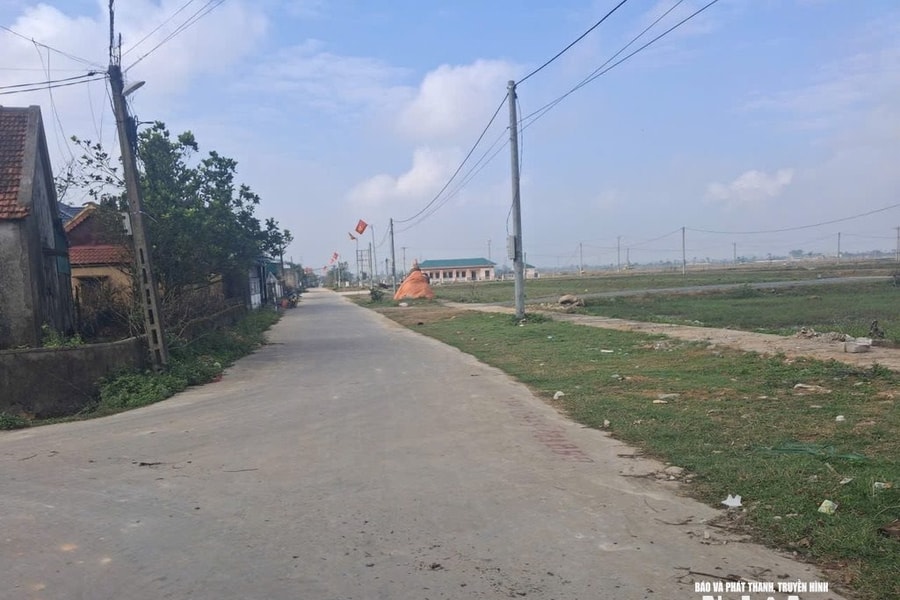 “Lướt cọc”, bỏ cọc sau đấu giá đất - mặt trái từ những cơn sốt đất ở Nghệ An