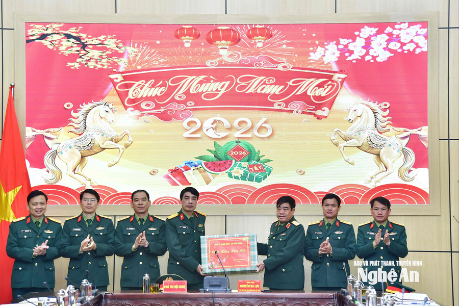 Bộ Tổng Tham mưu thăm, chúc Tết Bộ Chỉ huy Quân sự tỉnh Nghệ An