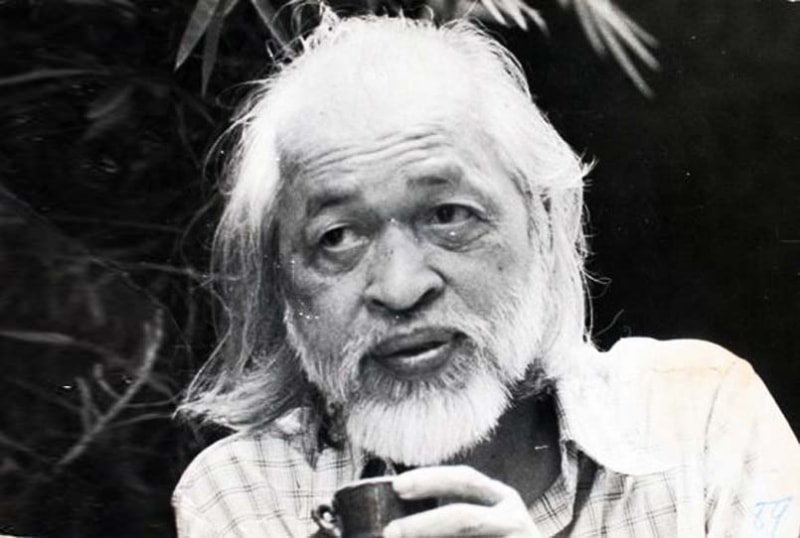 Hoàng Trung Thông- nhà thơ “siêu gàn” xứ Nghệ