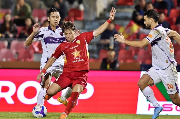 Viktor Lê chấn thương trong ngày tái xuất V-League: Hồng Lĩnh Hà Tĩnh chia điểm tiếc nuối