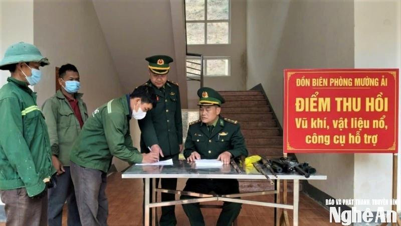 Những hành vi bị nghiêm cấm trong quản lý, sử dụng vũ khí, vật liệu nổ