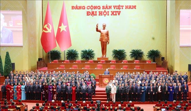 Năm trụ cột chiến lược mở ra kỷ nguyên vươn mình của dân tộc