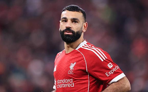 Salah mở lòng với Saudi Arabia, MU nhắm Mateta và kế hoạch giữ chân Harry Maguire