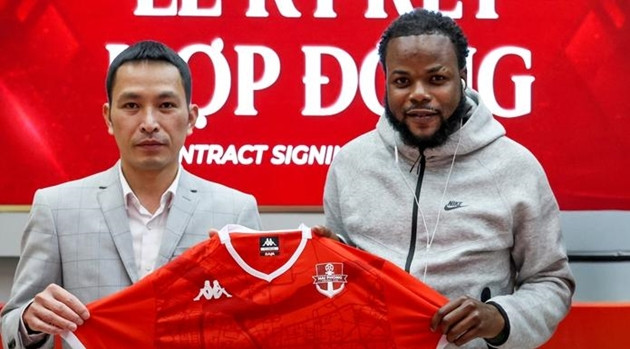 CLB Hải Phòng thiết lập rào cản phí giải phóng kỷ lục cho Ronaldo Fletcher