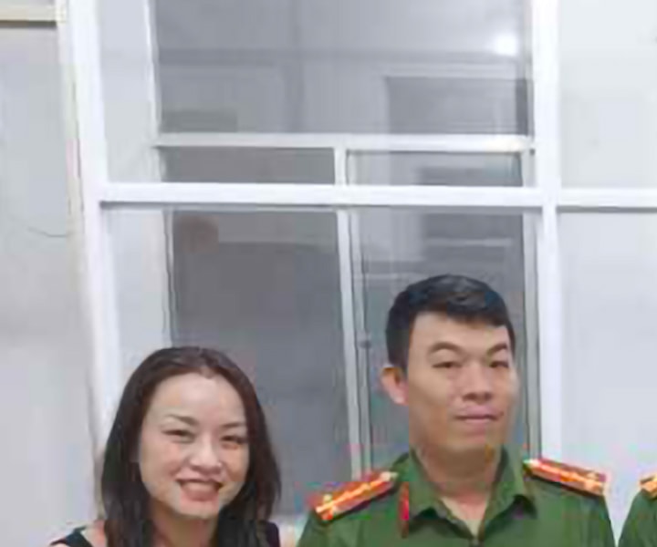 Người phụ nữ ở Cần Thơ tìm chủ nhân để trả lại gần 1 tỉ đồng chuyển nhầm ngày giáp Tết