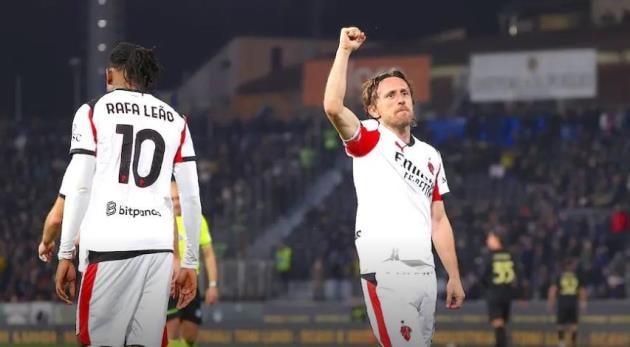 AC Milan thắng kịch tính Pisa 2-1: Đẳng cấp Luka Modric lên tiếng đúng lúc