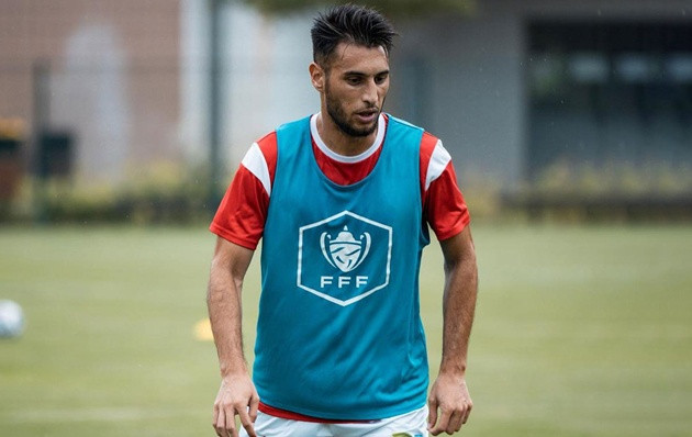 Trung vệ Việt kiều Julien Mouillon cao 1m85 muốn rời Pháp về thi đấu tại V-League