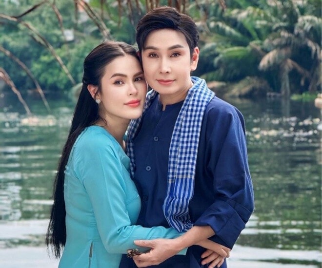 NSƯT Vũ Luân chở Hoa hậu Phương Lê sắm Tết bằng xe máy và diện mạo hiếm thấy của con gái thứ 2