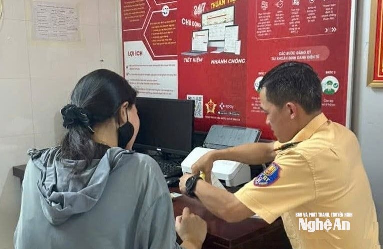 Quy trình cung cấp thông tin, hình ảnh phản ánh vi phạm giao thông được quy định như thế nào ?