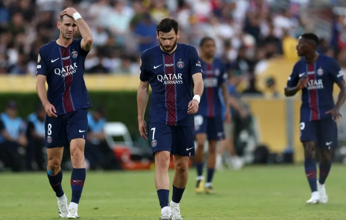 PSG thất thế trước RC Lens: Cuộc đổi ngôi kịch tính tại Ligue 1