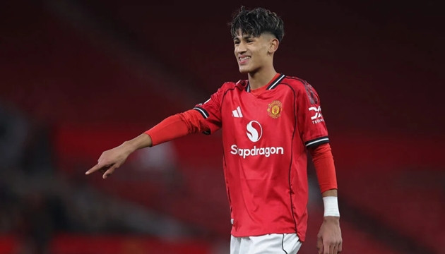 JJ Gabriel tỏa sáng tại U18 Man Utd: Ryan Giggs mới khiến Carrington dậy sóng