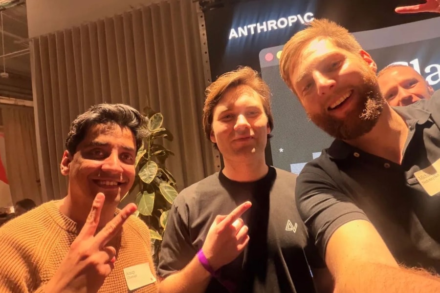 Kỷ nguyên vibe code: Khi chuyên môn quan trọng hơn kỹ năng lập trình tại Hackathon AI của Anthropic