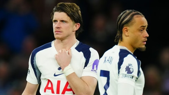 Tottenham và bài toán chuyển nhượng: Khi quỹ lương khủng không thể cứu vãn hệ thống lỗi thời