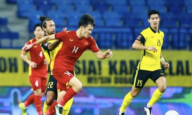 Bóng đá Việt Nam 26/2: ĐT Việt Nam sắp nhận quà lớn từ FIFA, CLB Thanh Hóa rơi vào khủng hoảng
