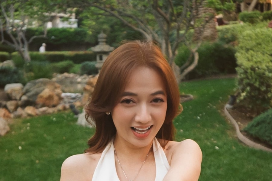 Ca sĩ Xuân Nghi nhận lời cầu hôn từ bạn trai kỹ sư sau gần 3 năm gắn bó