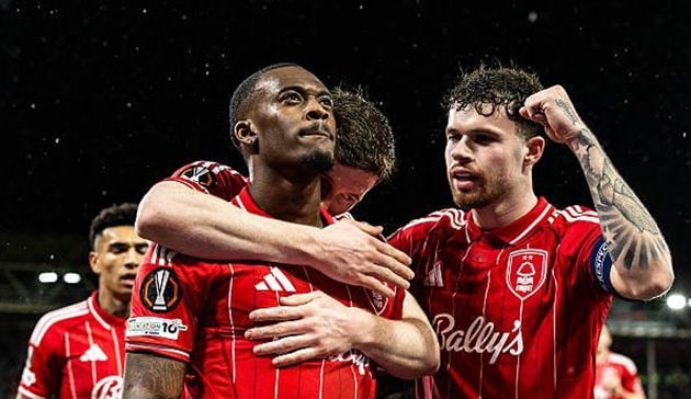 Nottingham Forest lần đầu vào vòng 16 đội Europa League sau màn rượt đuổi tại City Ground