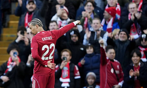 Liverpool 5-2 West Ham: Đêm diễn thăng hoa của Hugo Ekitike và bài toán phòng ngự