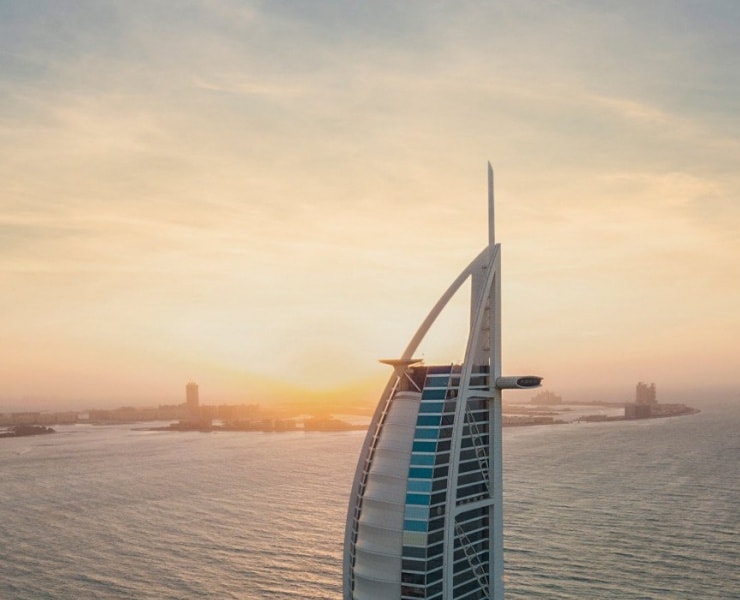 Burj Al Arab: Khám phá sự xa hoa bên trong khách sạn biểu tượng của Dubai