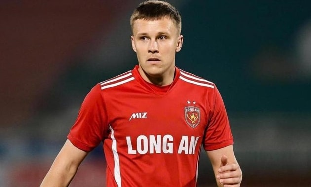 Long An thanh lý tiền đạo Ivan Khleborodov sau màn trình diễn mờ nhạt