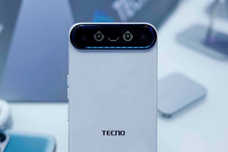 TECNO Slim 2 tại MWC 2026: Thân máy siêu mỏng 5.49mm đột phá với viên pin 6150 mAh